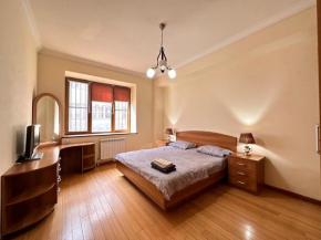 2Bedroom Apartment in Yerevan on Buzand Street,Near Republic Squere